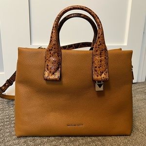 Michael Kors Rollins Large satchel